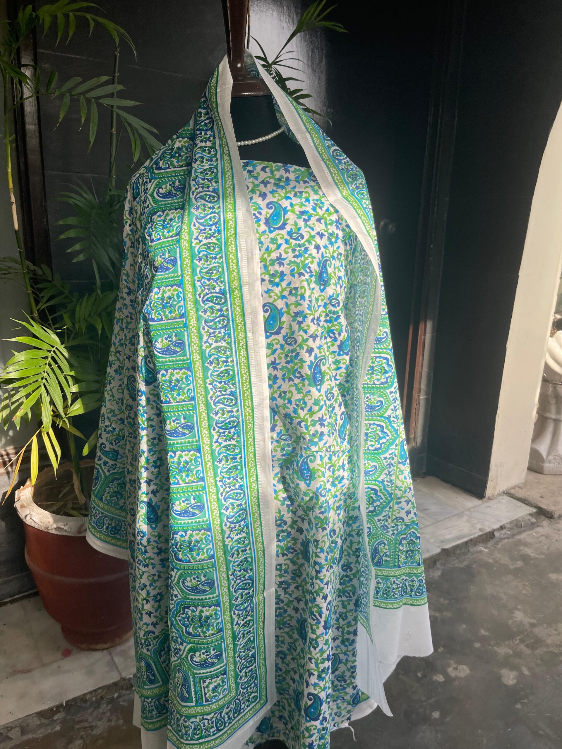 handmade-blue-green-paisley-vine-block-printed-pure-lawn-2-piece-unstitched-suit-with-brochia-dupatta