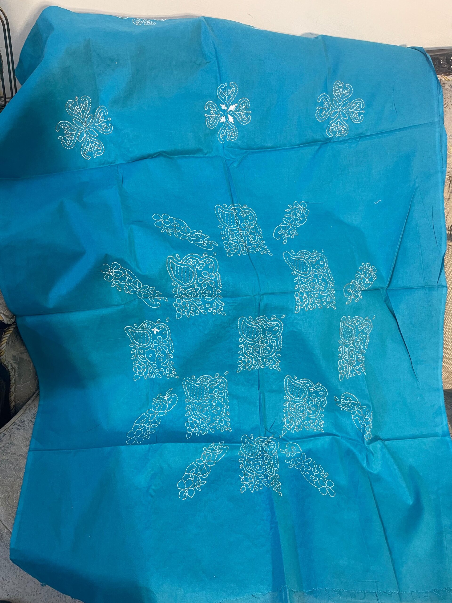 Peacock Blue Embroidered Lawn 2-Piece Unstitched Suit - Image 3
