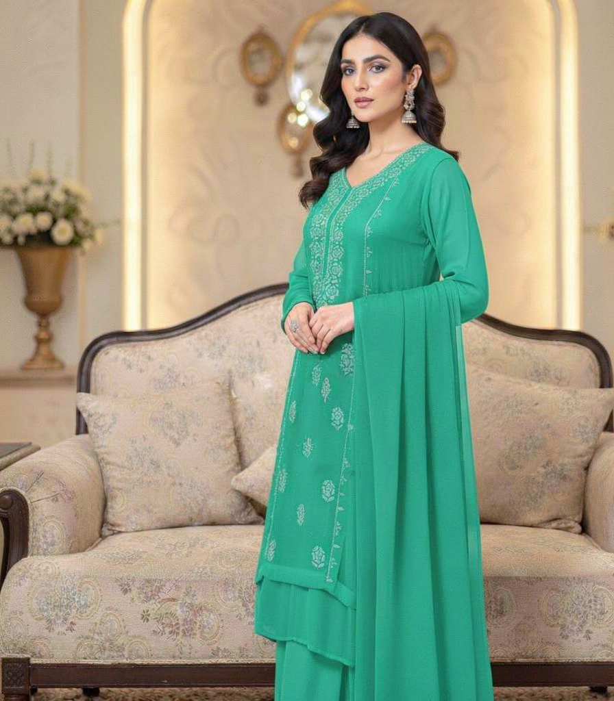 emerald-green-mukesh-kamdani-shaffon-suit-with-hand-embellishment-kaar-e-nakh