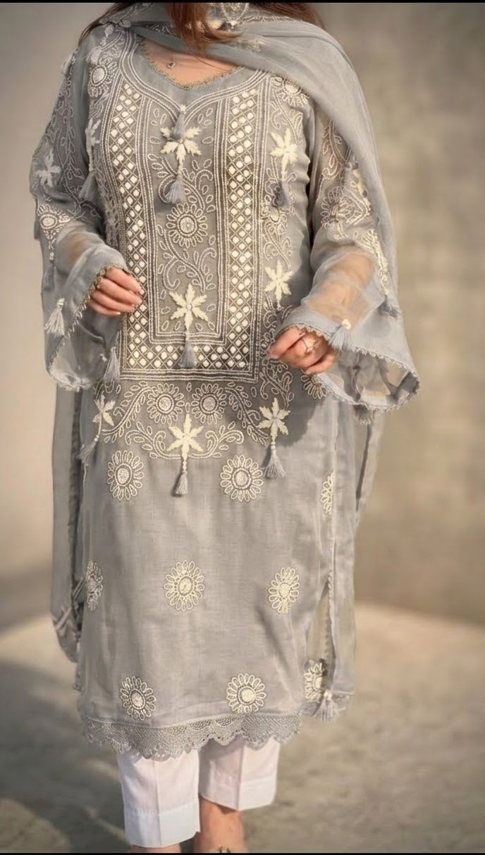 light-grey-with-white-embroidery-floral-chiffon-unstitched-suit-light-grey-chiffon-dupatta