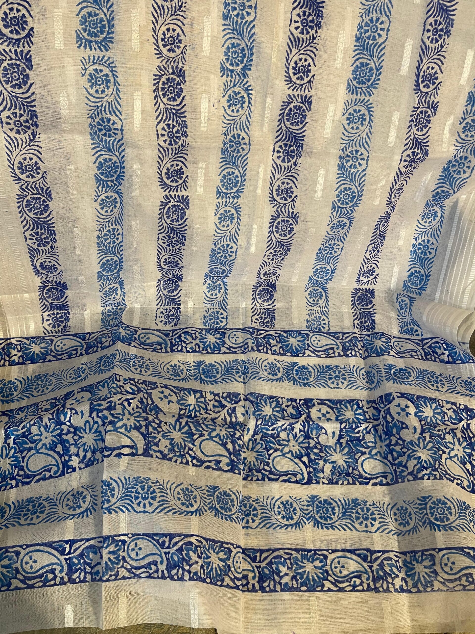 Royal Blue with Off-White Floral & Paisley Hand Block Printed Pure Lawn Unstitched Suit | Off-White Broshia - Image 4