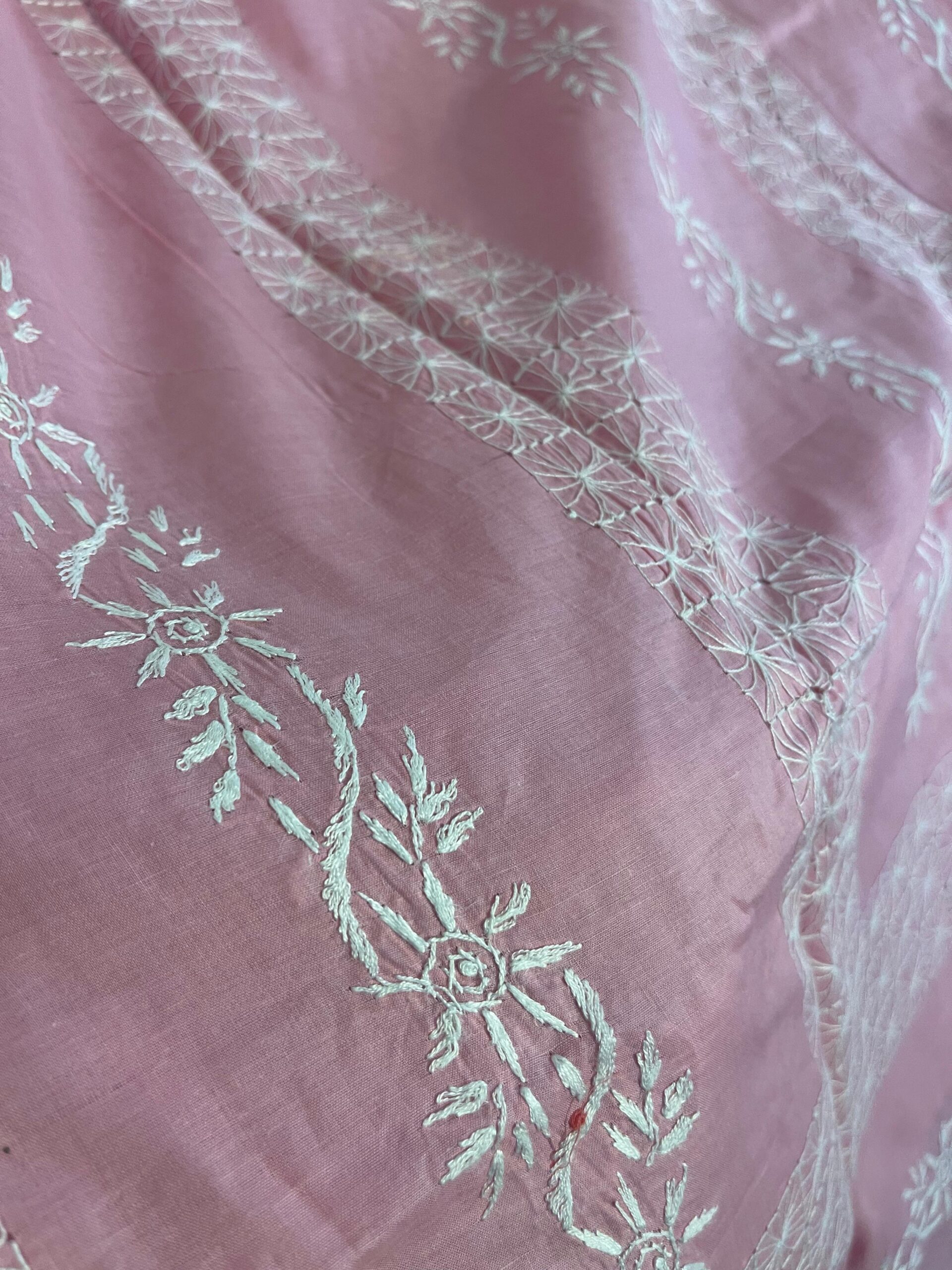 Tea Pink with White Floral Vine Hand Embroidery Pure Lawn Unstitched Suit | Tea Pink Pure Lawn Dupatta - Image 4